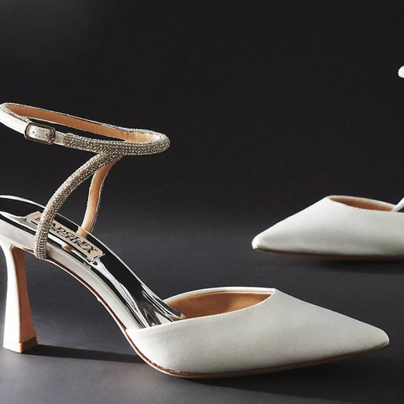 Badgley Mischka Women's Kamilah Pump - Picture 1 of 10
